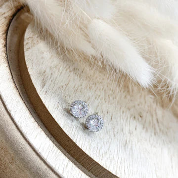 Halo Studs